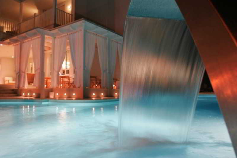 Le Rose Suite Hotel