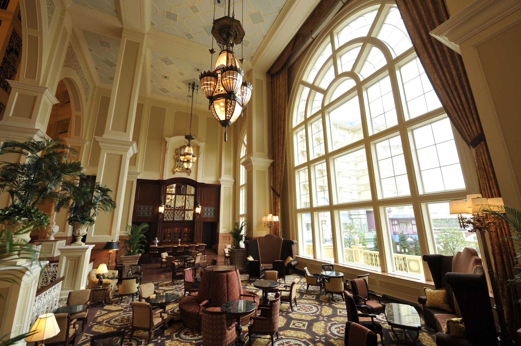Tokyo Disneyland Hotel by null