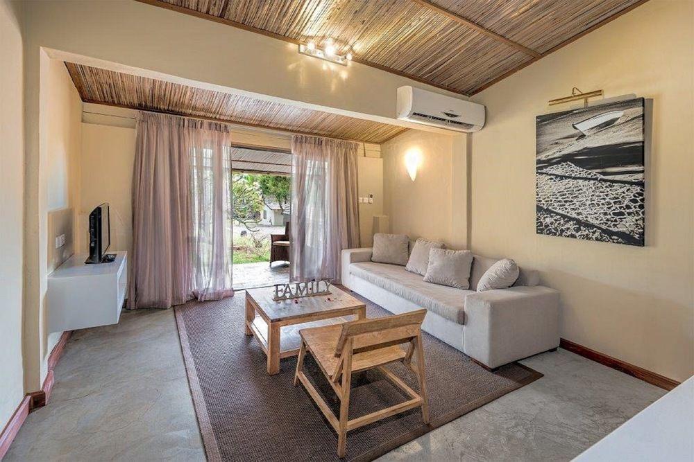 Cotton Bay Hotel by null