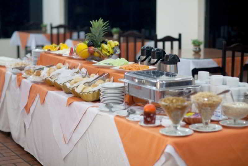 Harbor Self Buriti Suites Hotel