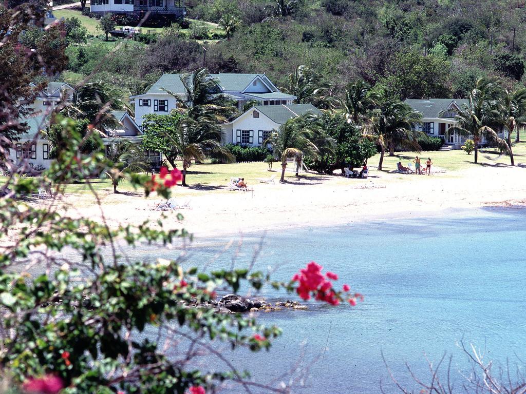 Oualie Beach Resort by null