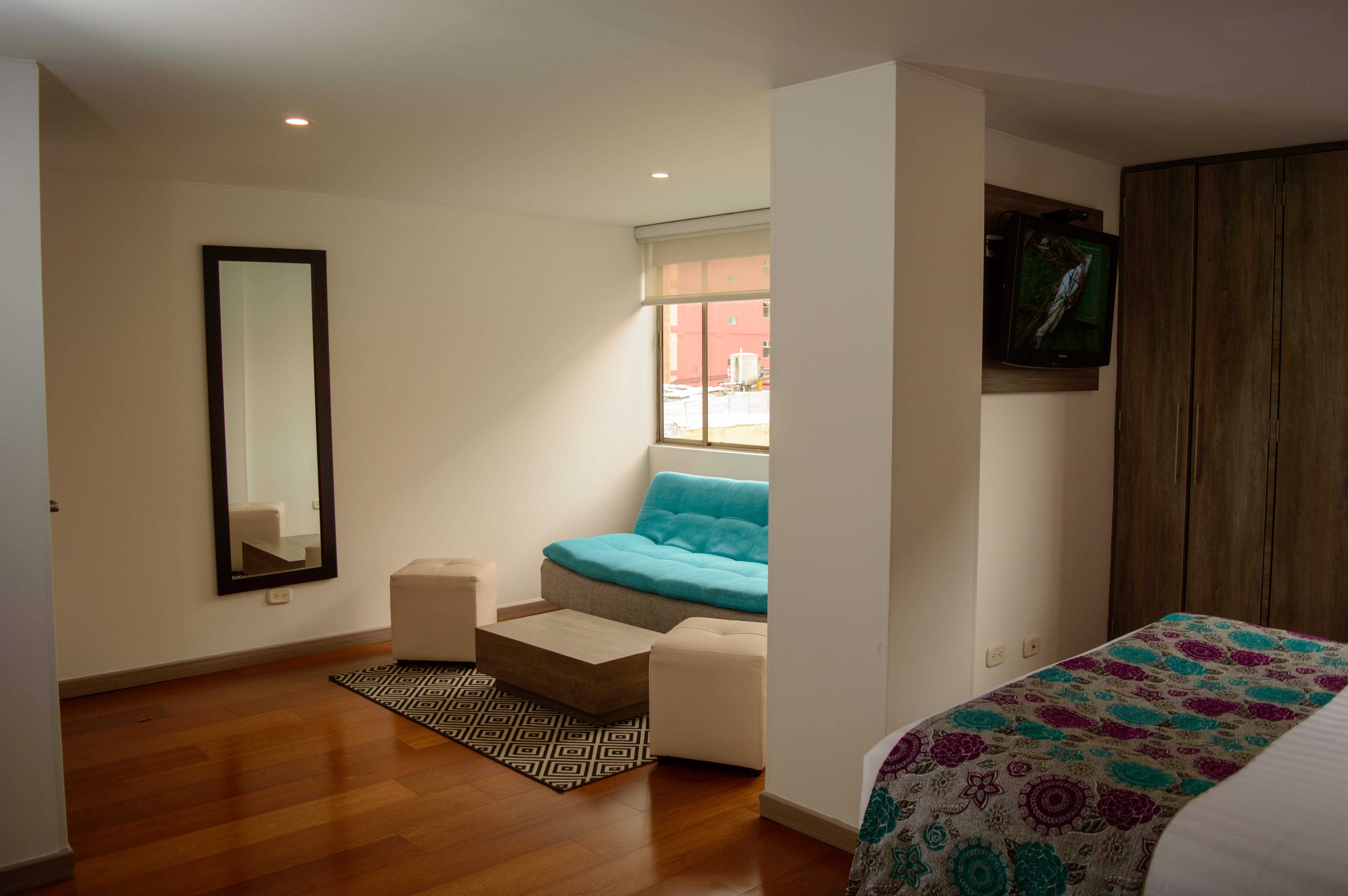 Confort 80 Zona Rosa