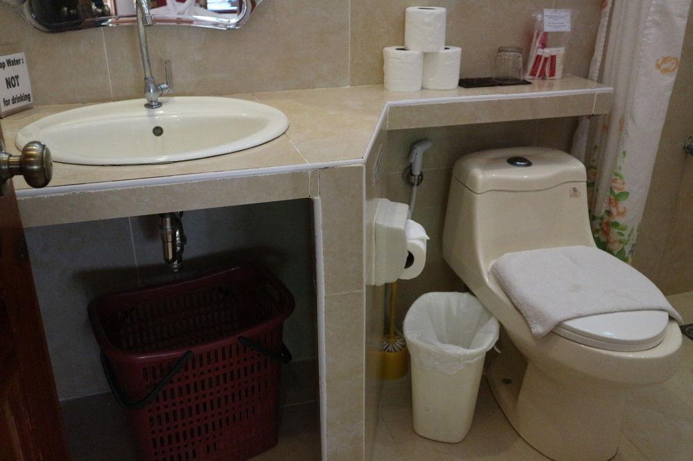 Nigi Nigi Nu Noos 'e' Nu Nu Noos by null