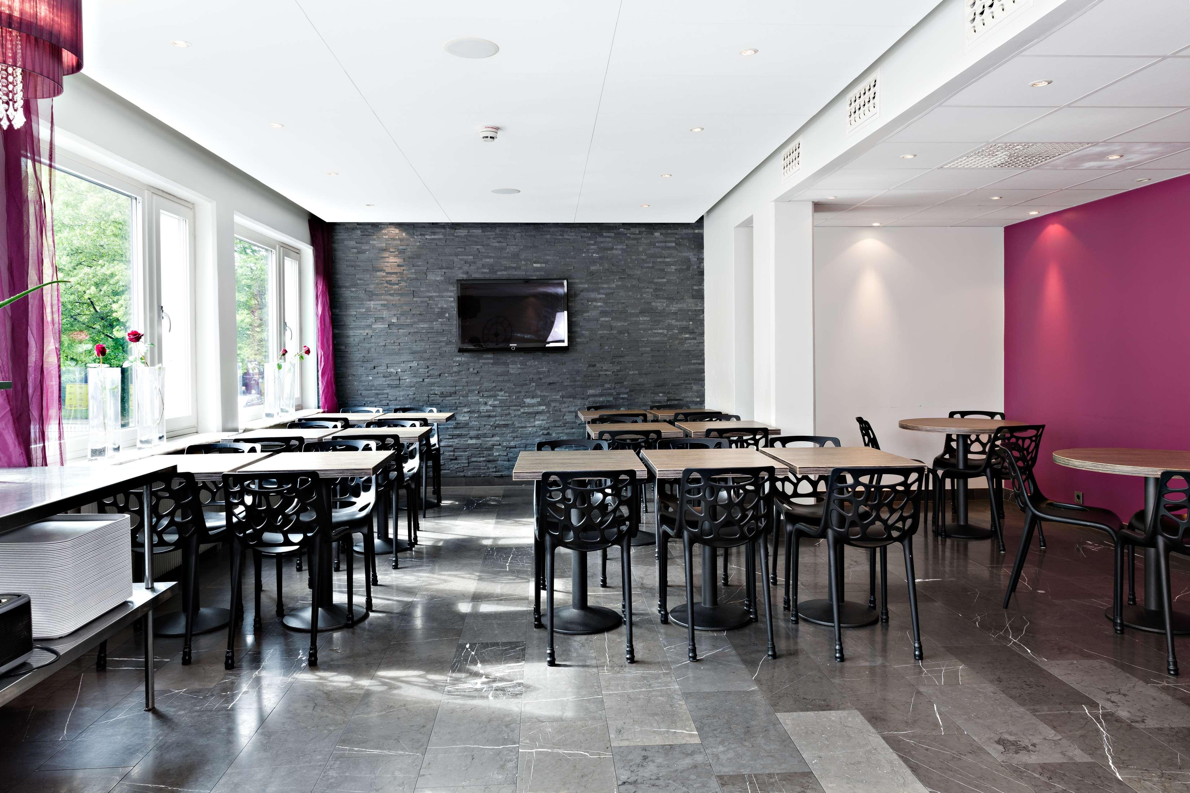 Sure Hotel by Best Western Allén by null