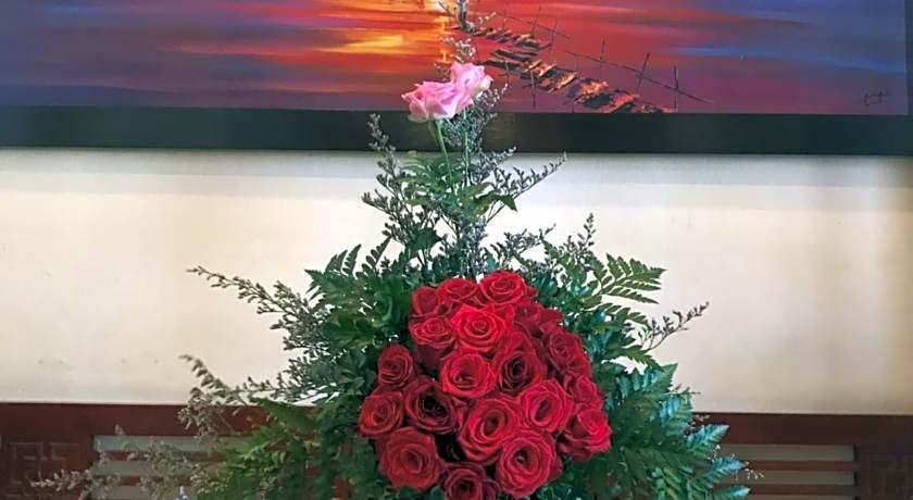 Long Life Riverside Hotel by null