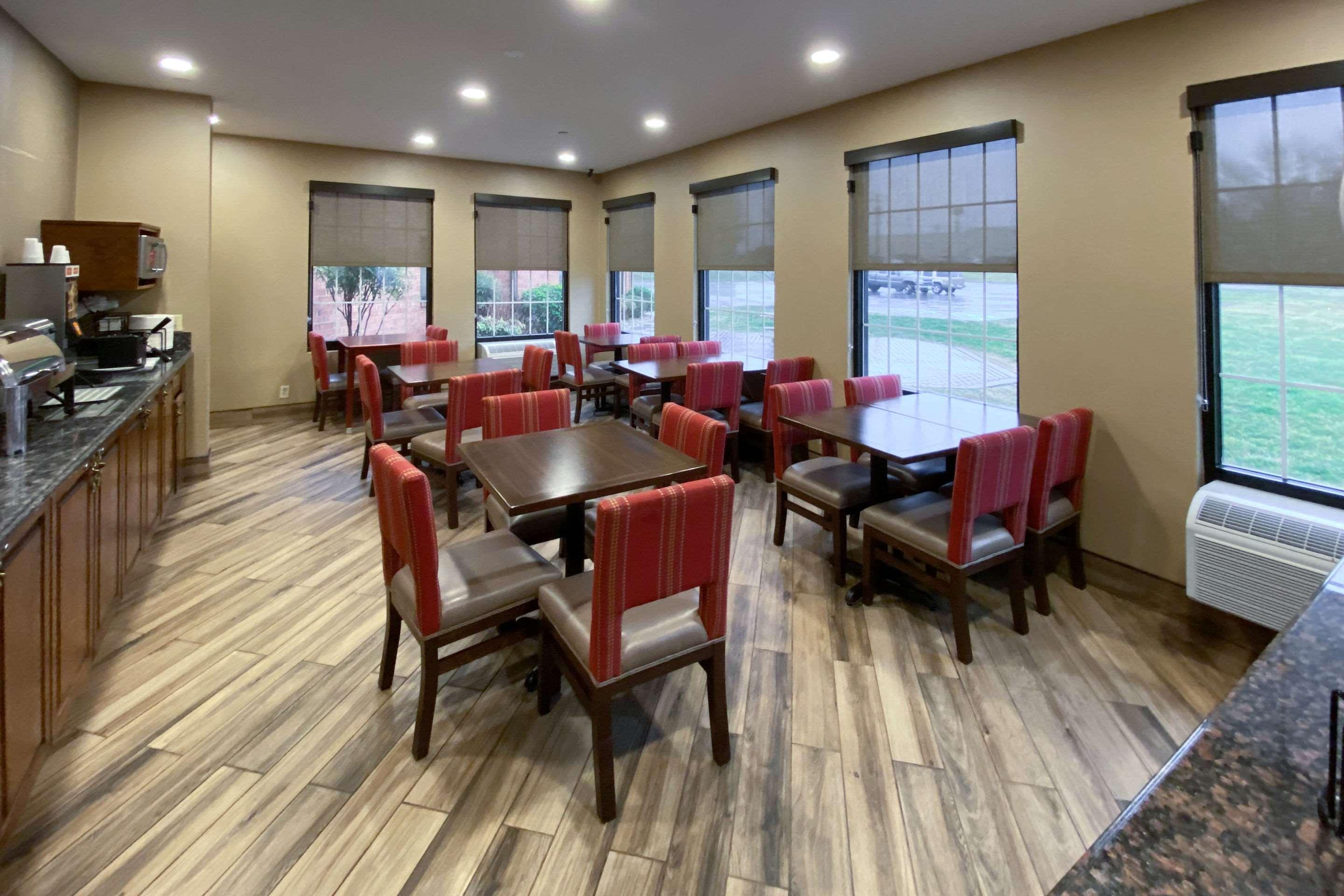 Comfort Inn Virginia Horse Center