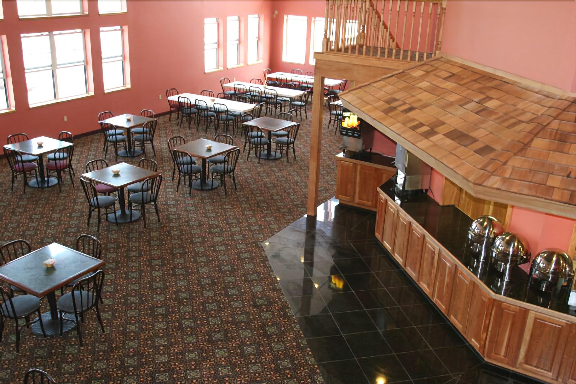 Crown Choice Inn & Suites Lakeview & Waterpark