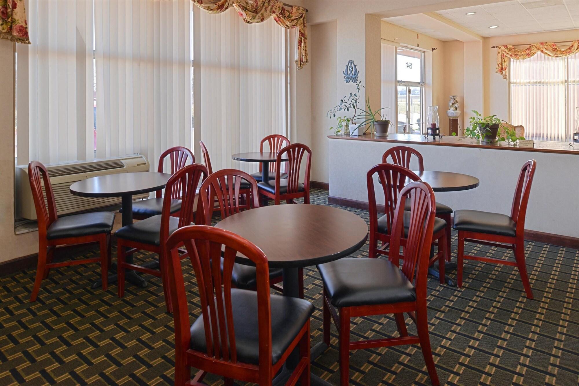 Americas Best Value Inn And Suites Memphis East