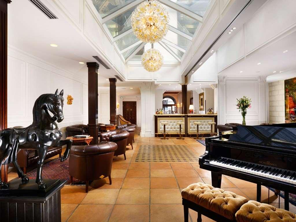 Pierre Milano Hotel - photo