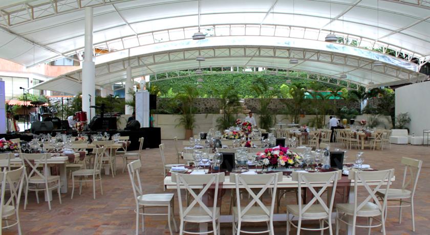 Coral Cuernavaca Resort and Spa