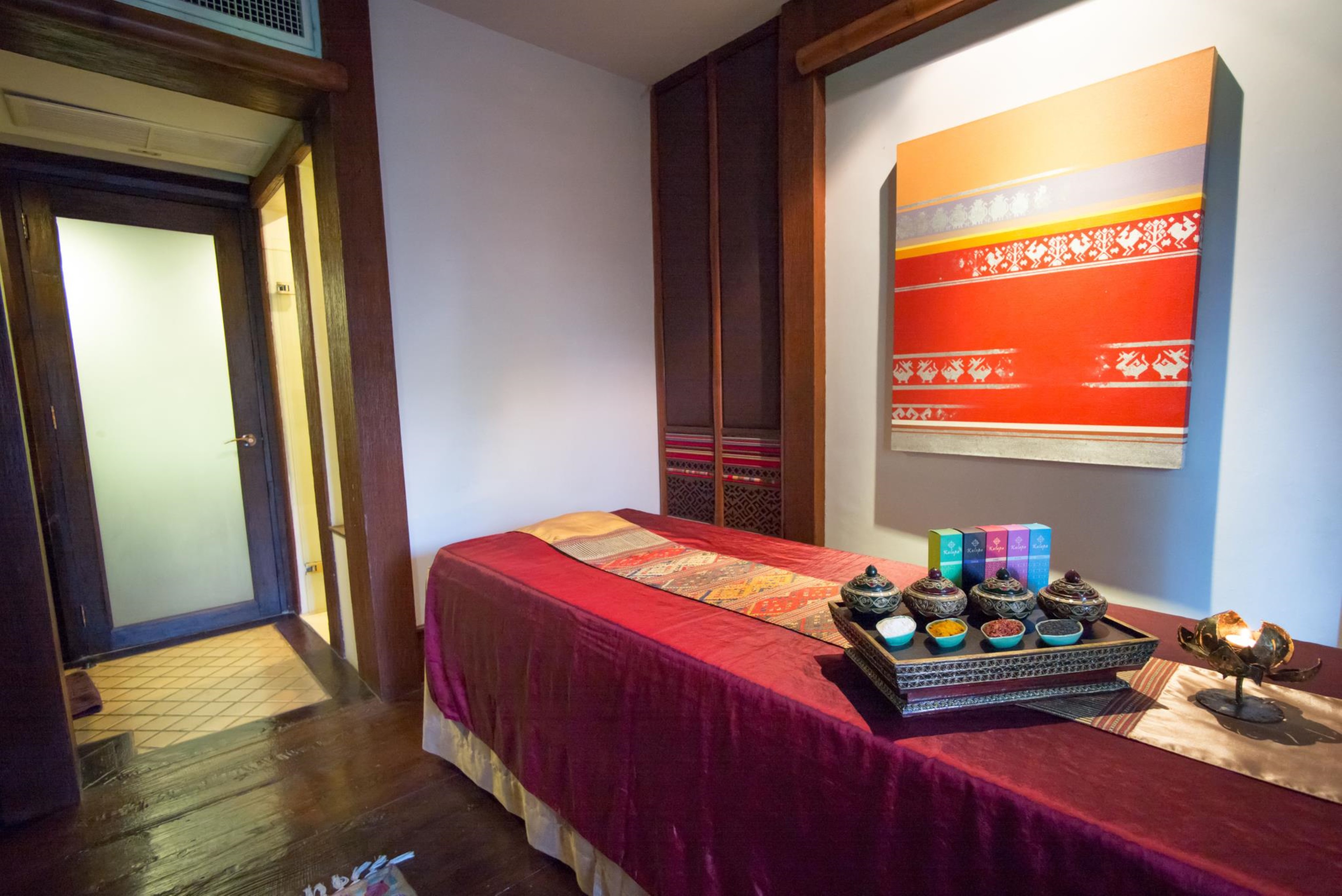 Sibsan Luxury Hotel Rimping by null