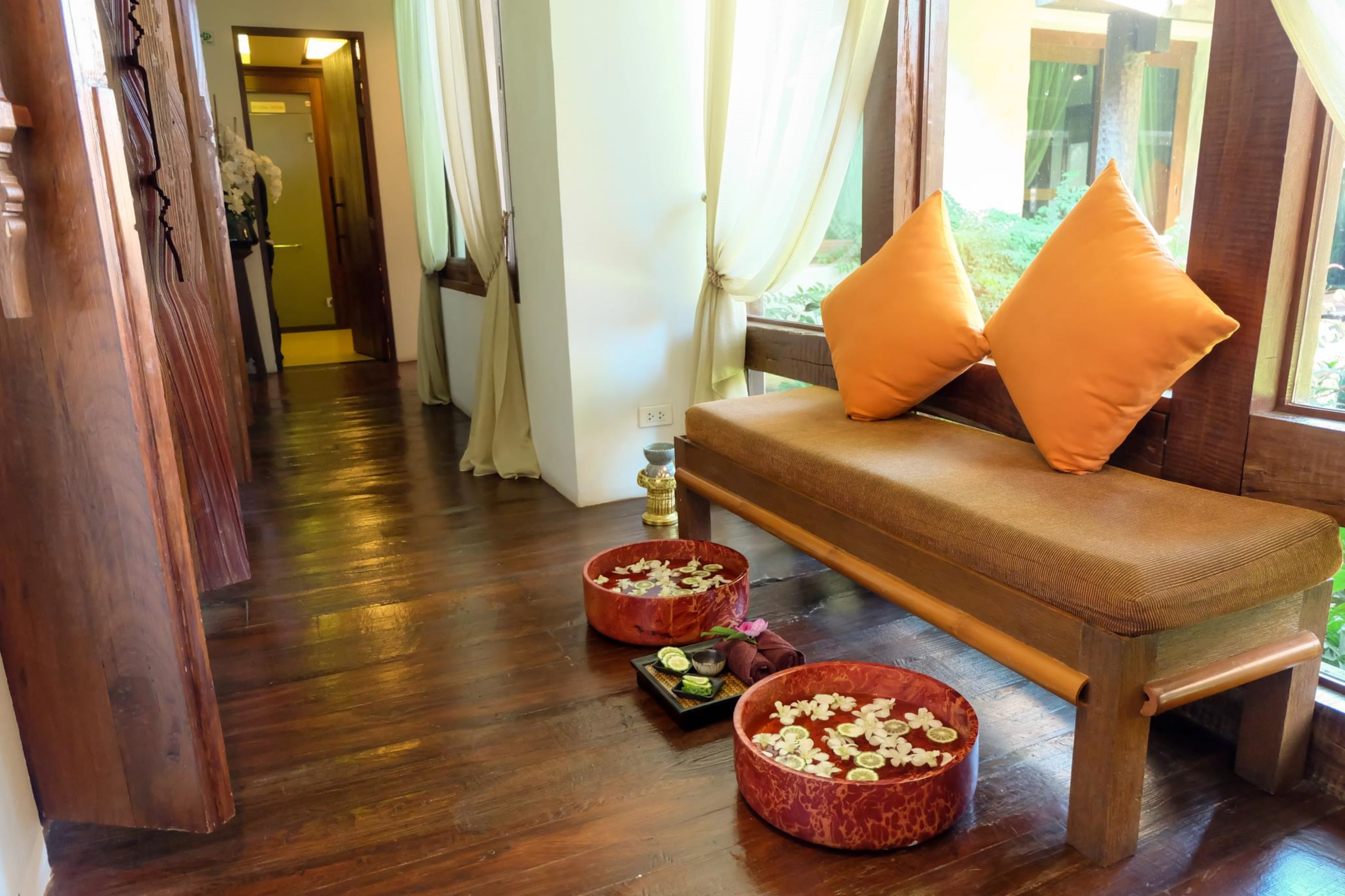 Sibsan Luxury Hotel Rimping by null