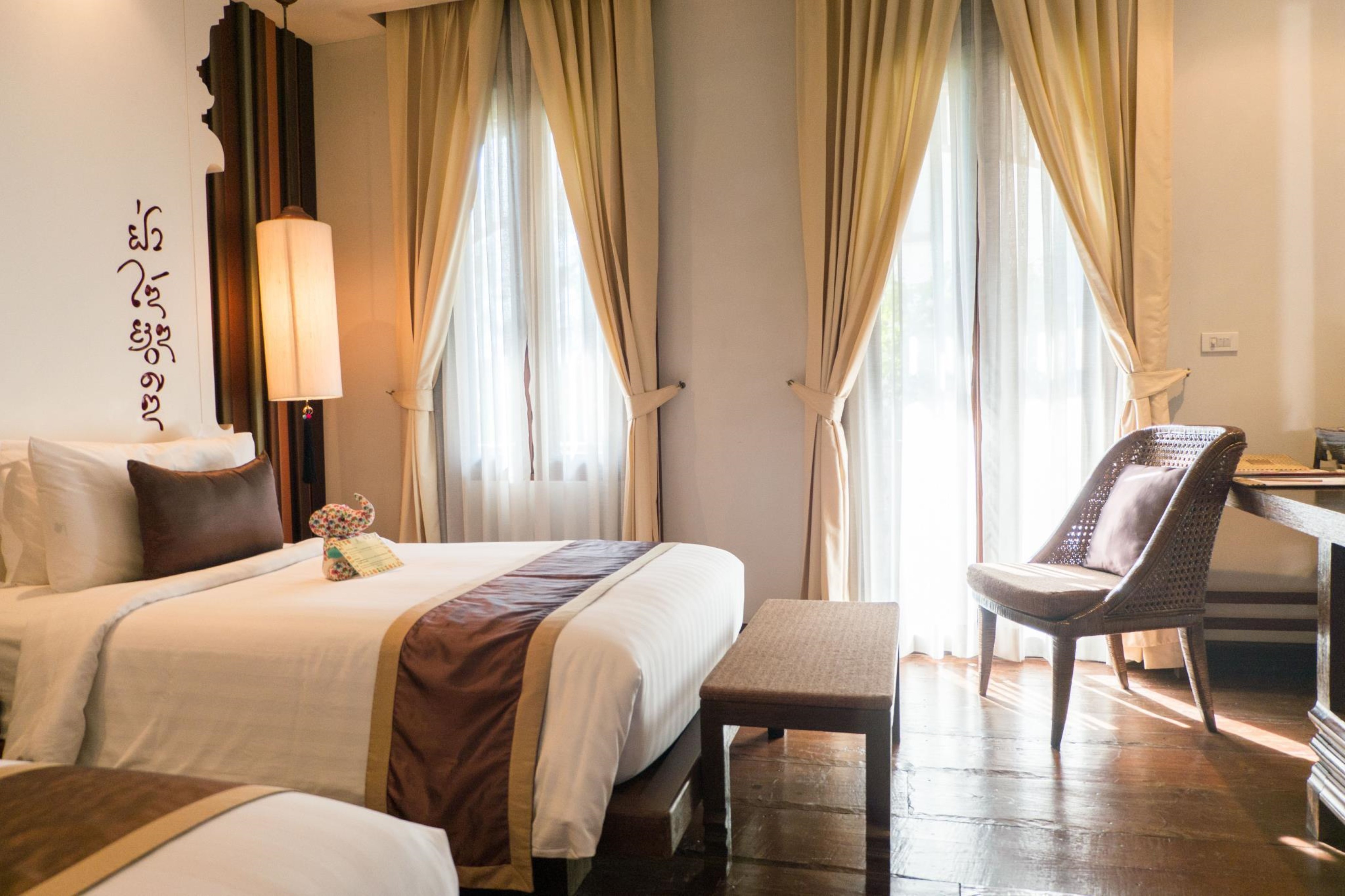 Sibsan Luxury Hotel Rimping by null