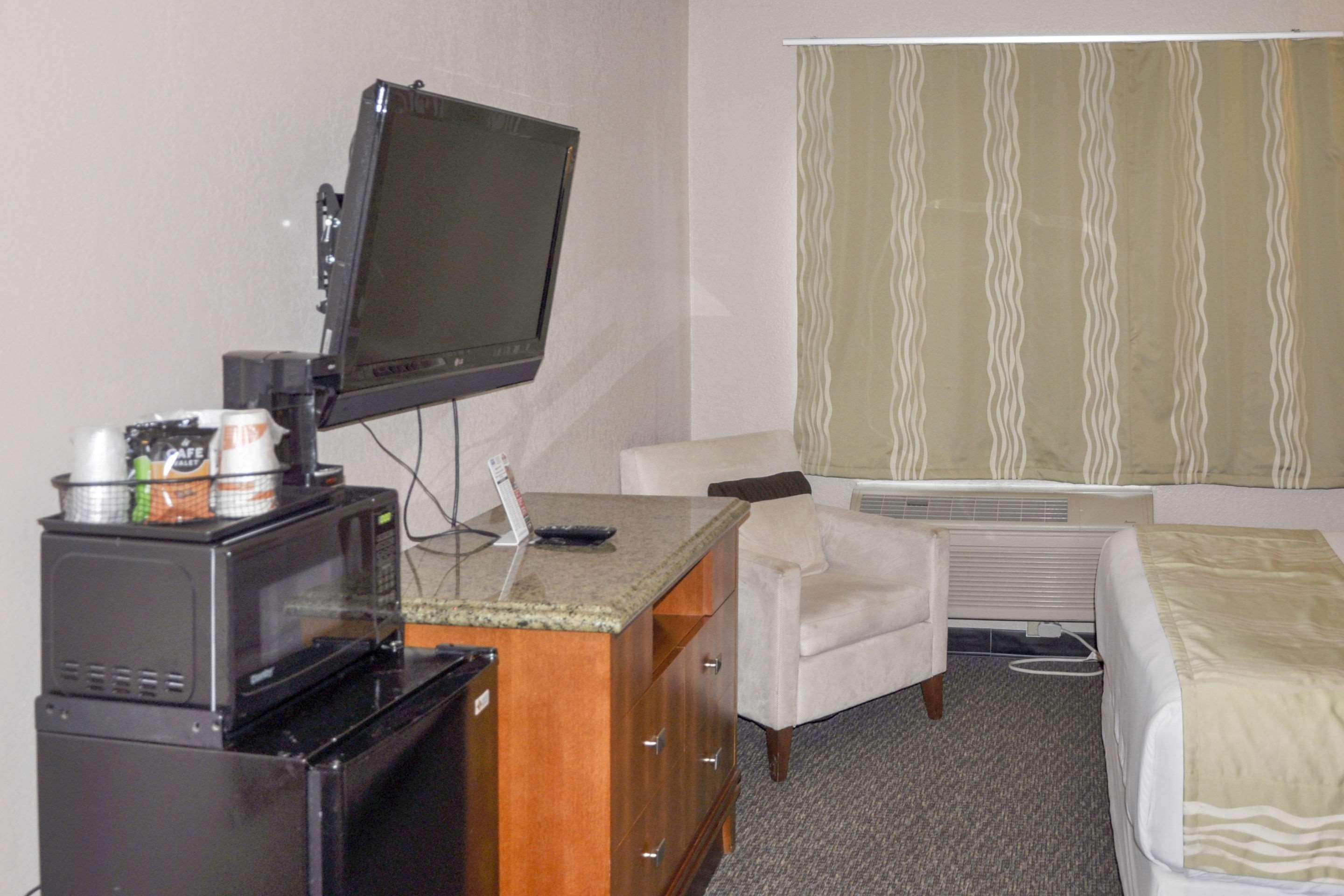 Bison inn and suites on university