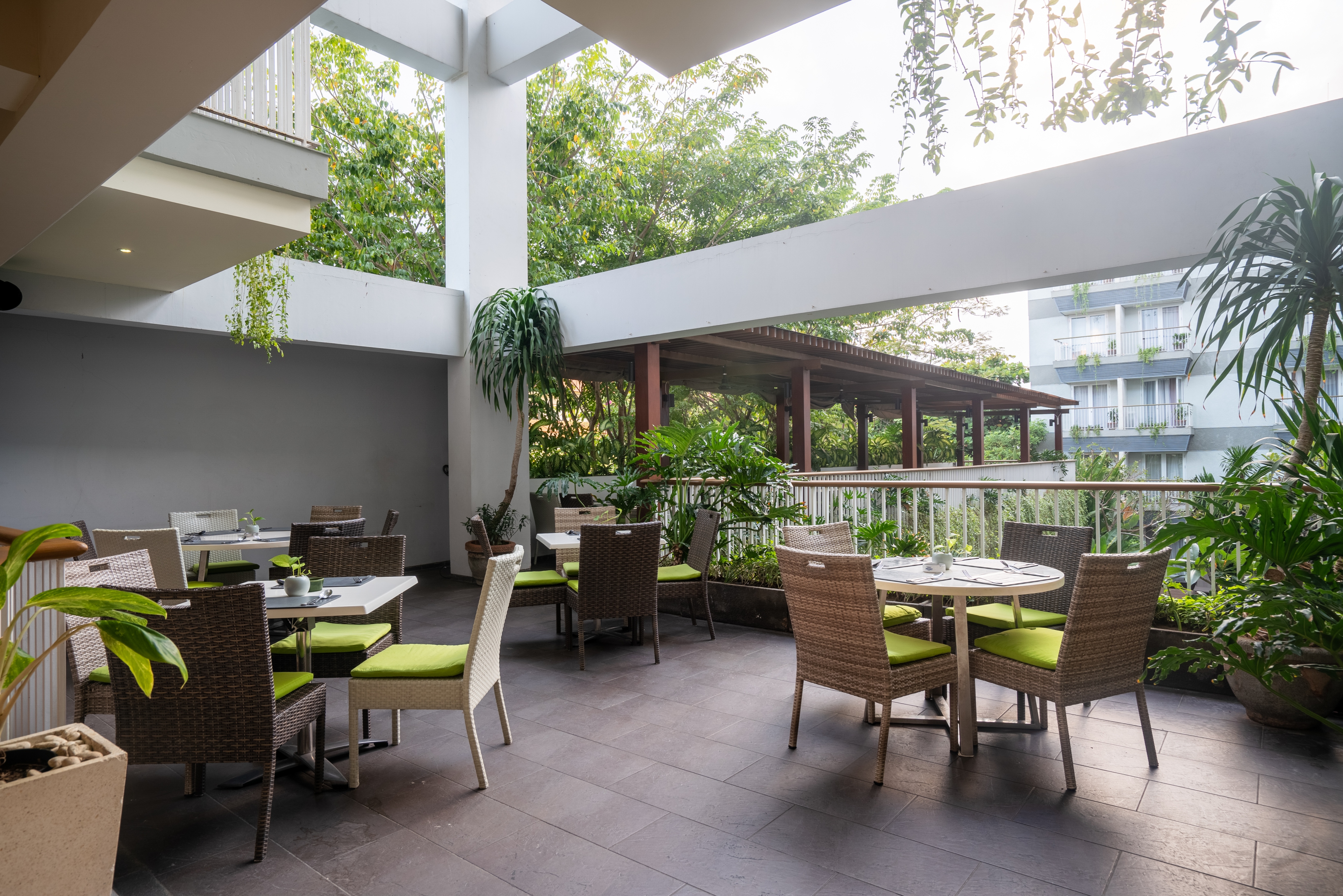 EDEN Hotel Kuta Bali - photo