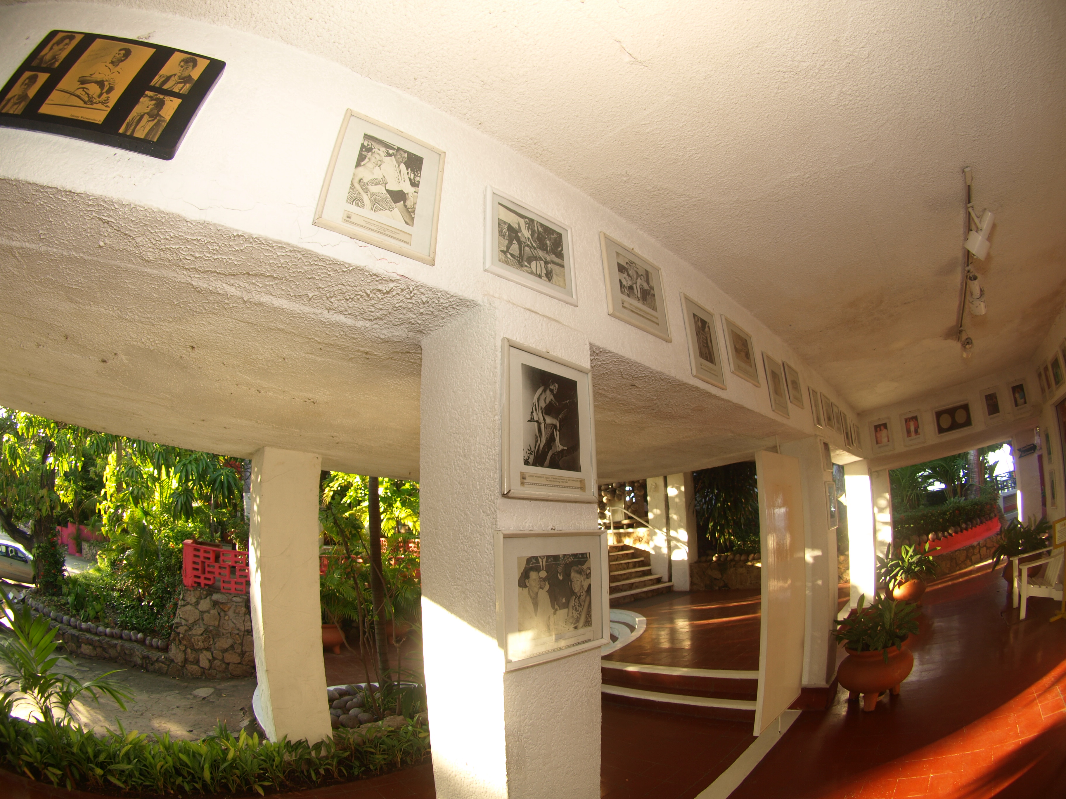 Los Flamingos Hotel by null