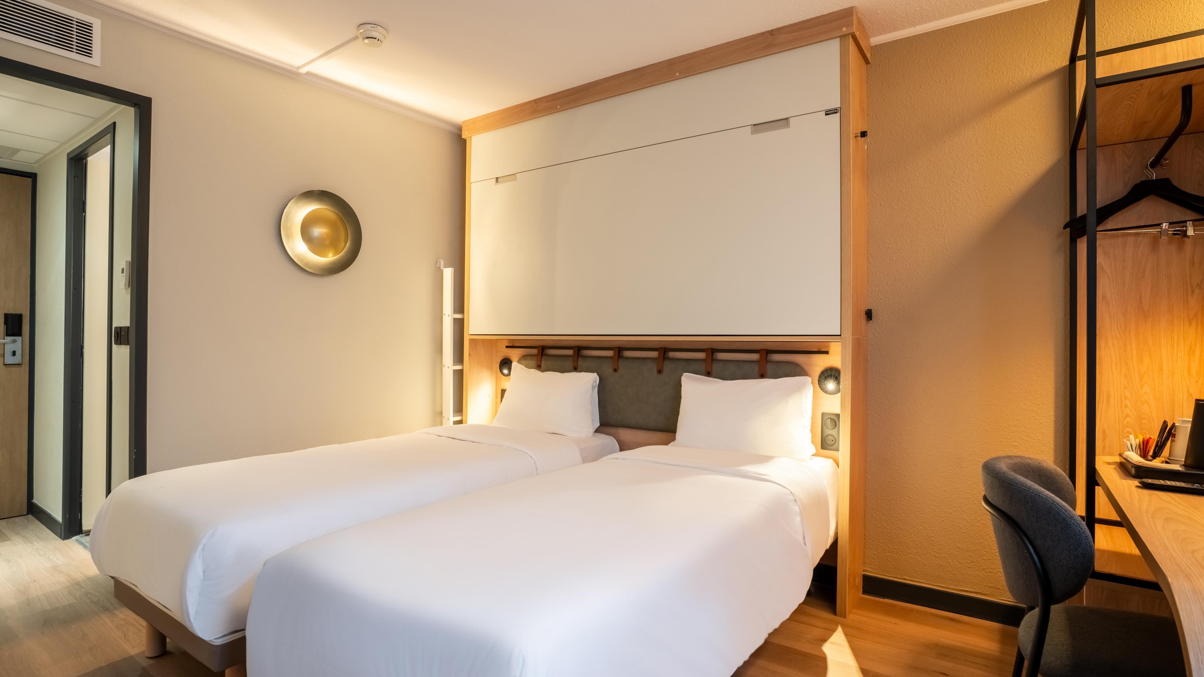 Campanile Paris Ouest - Pont De Suresnes