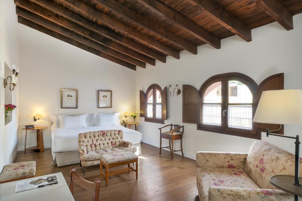 Hotel Amadeus by null