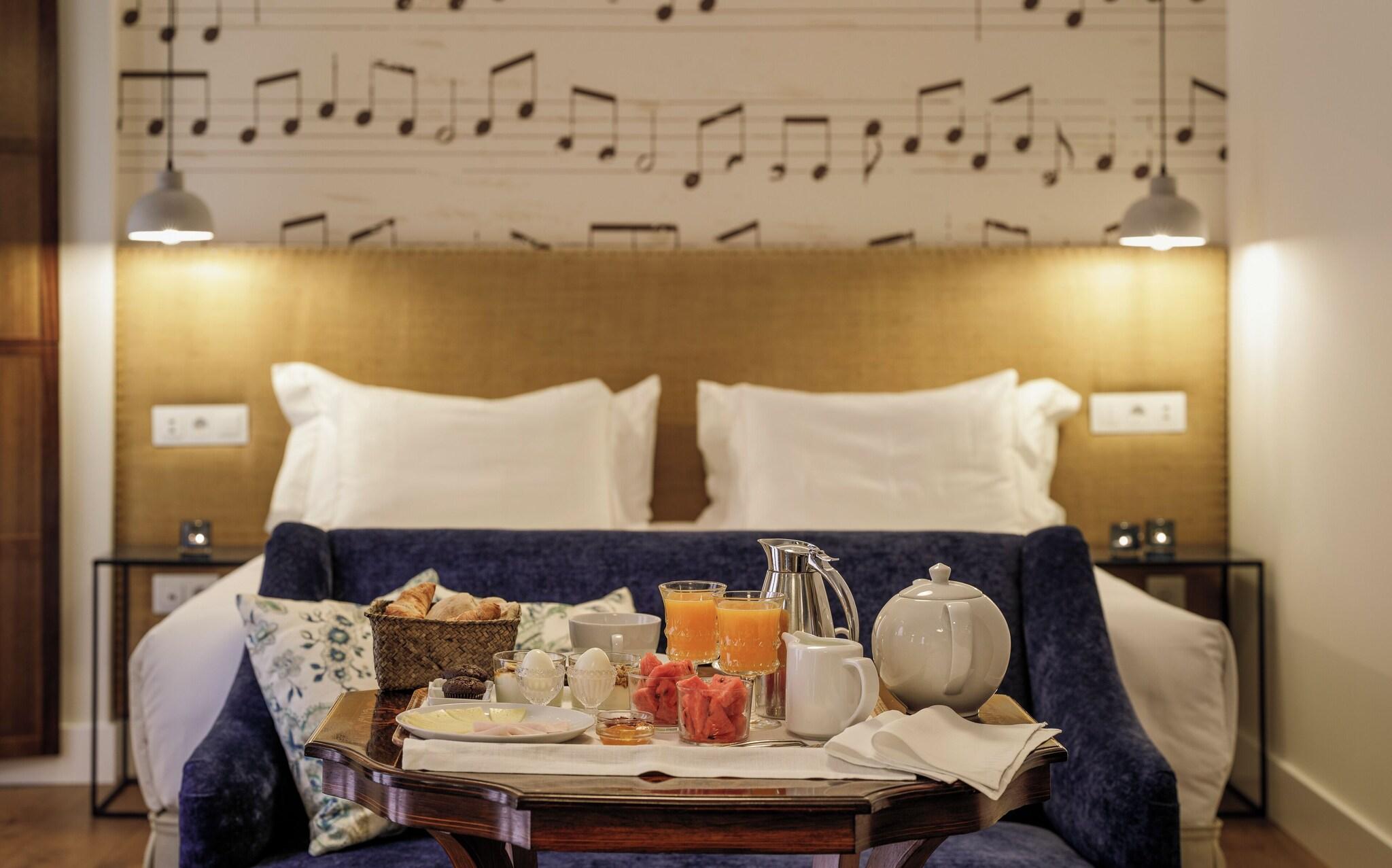 Hotel Amadeus by null