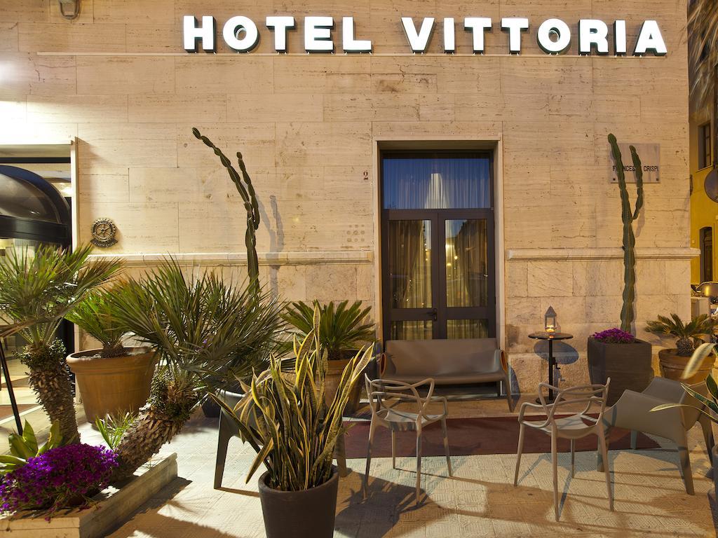 Hotel Vittoria image