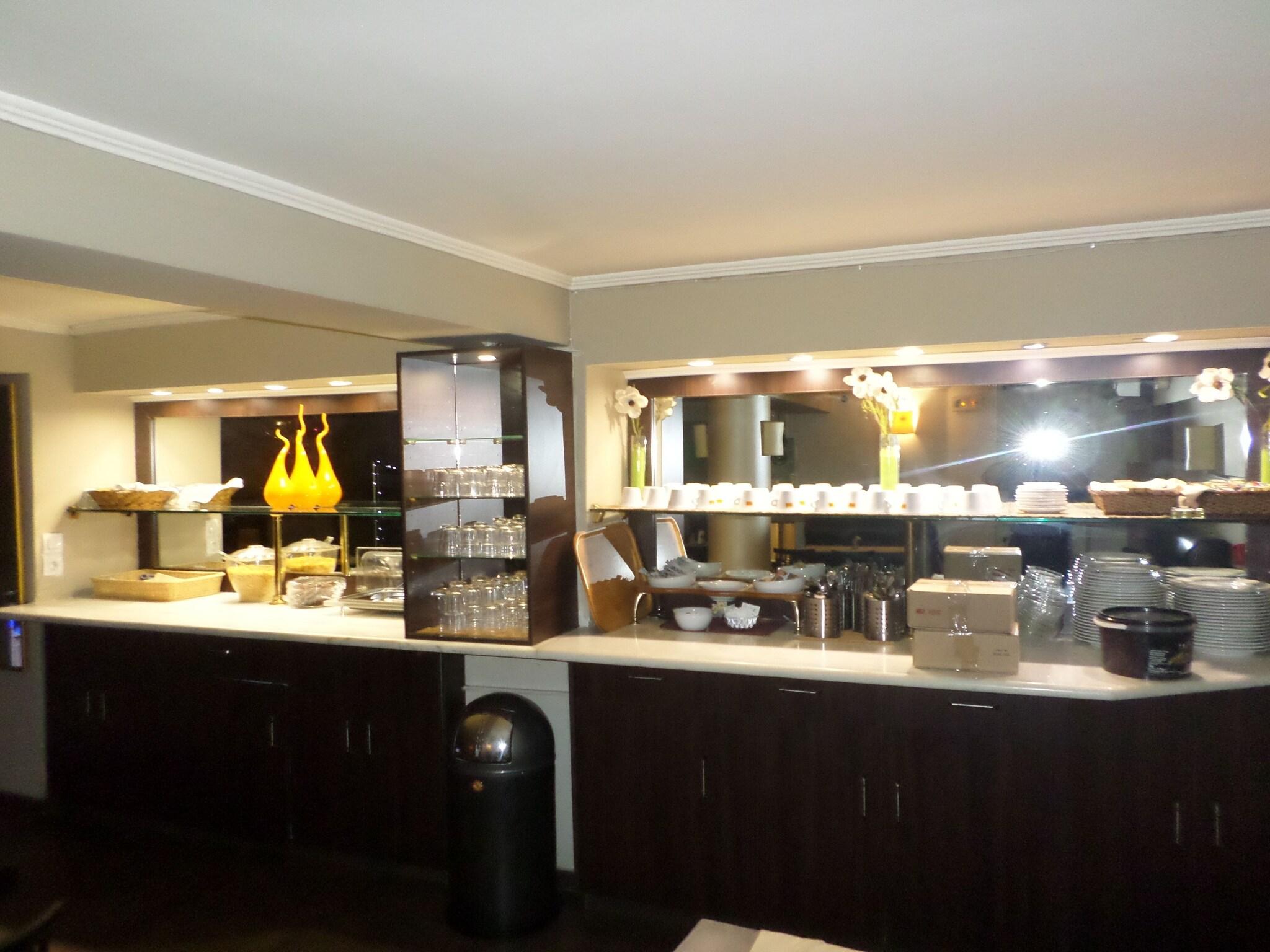 Nafsika Hotel