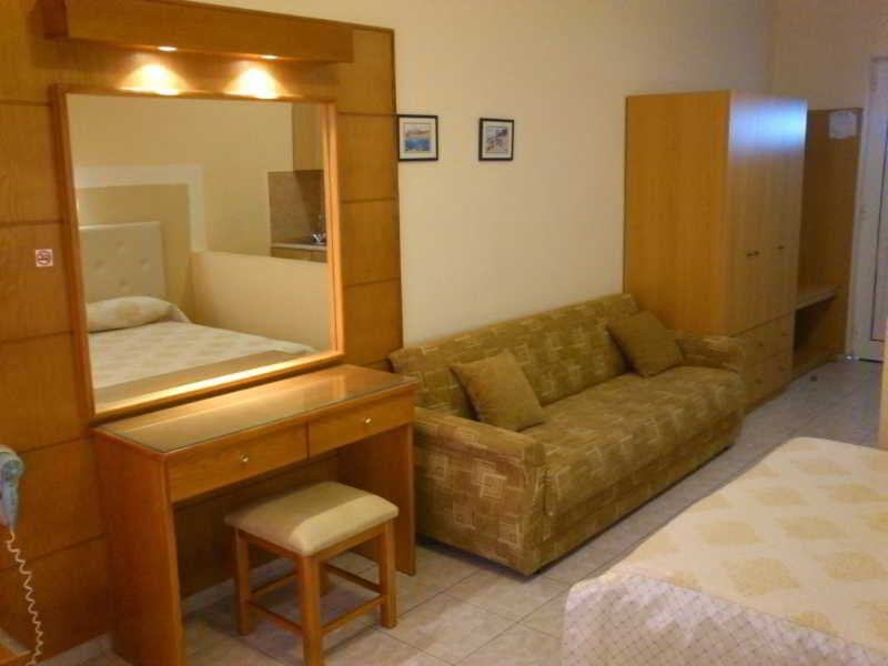 Summer Memories Aparthotel