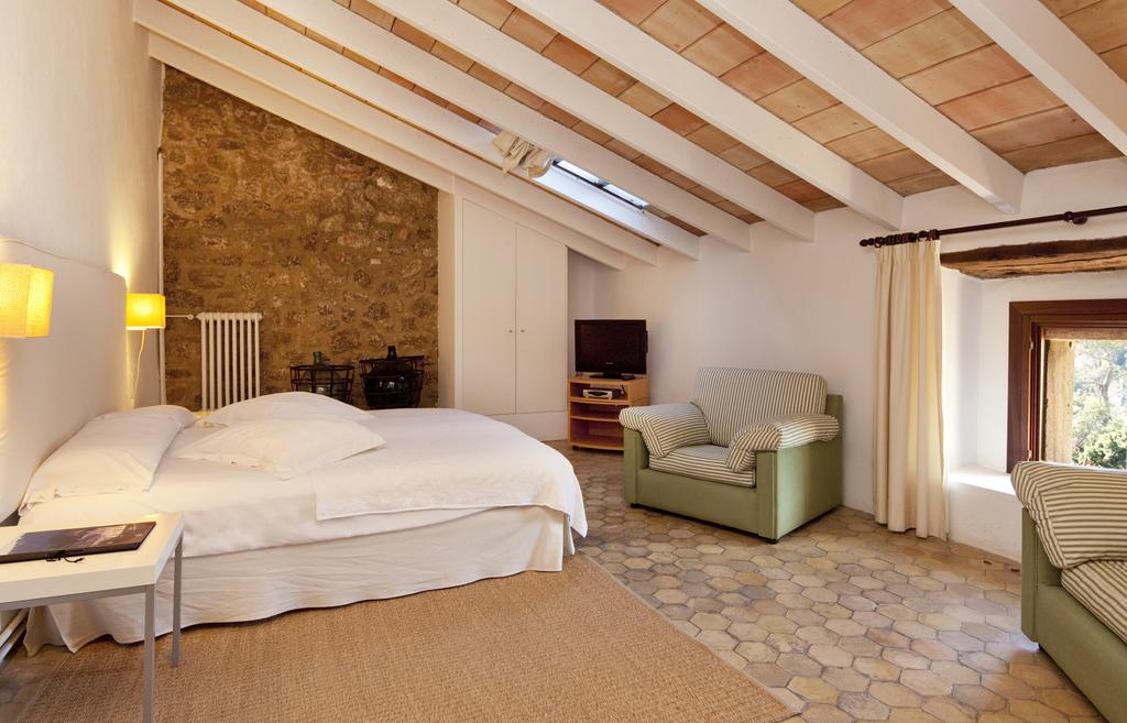 Hotel Mirabó De Valldemossa by null