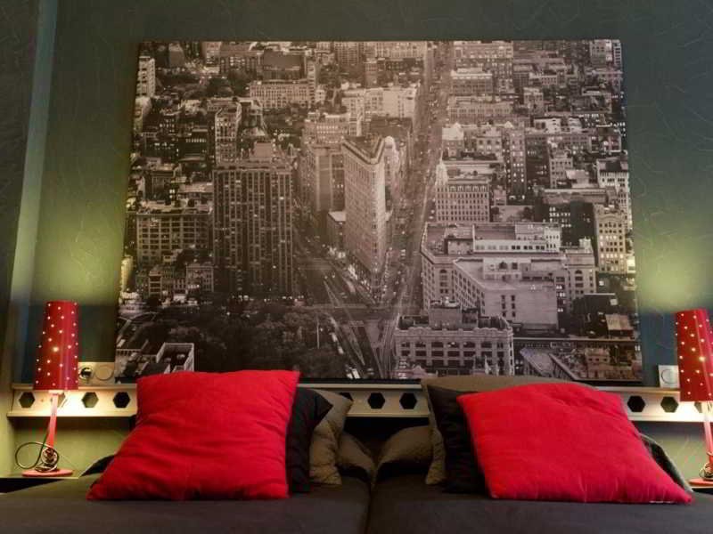 Hospederia Almundo by null