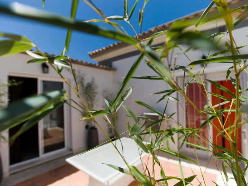 Hospederia Almundo by null