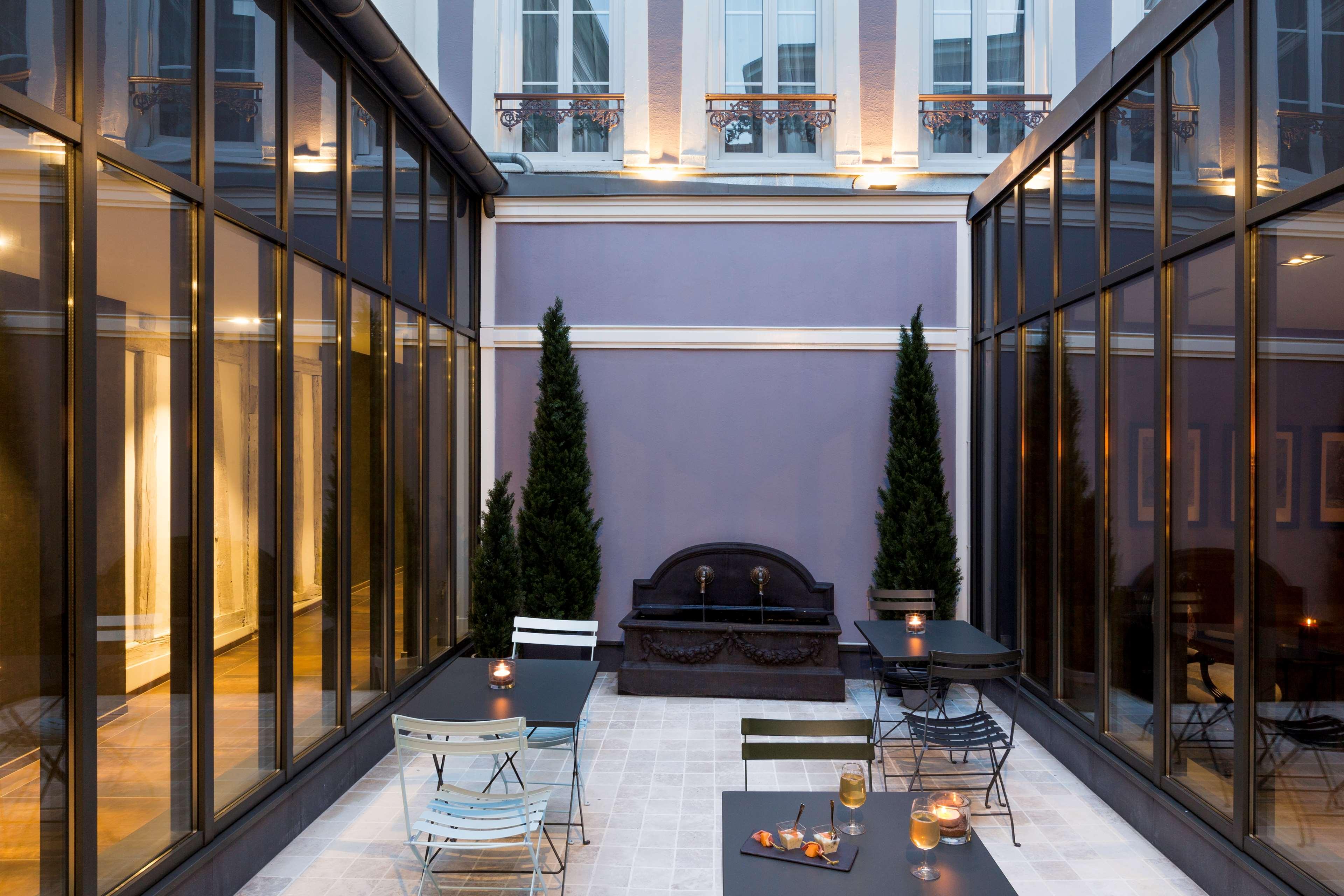 Best Western Premier Hôtel De La Poste Troyes & Spa Nuxe by null