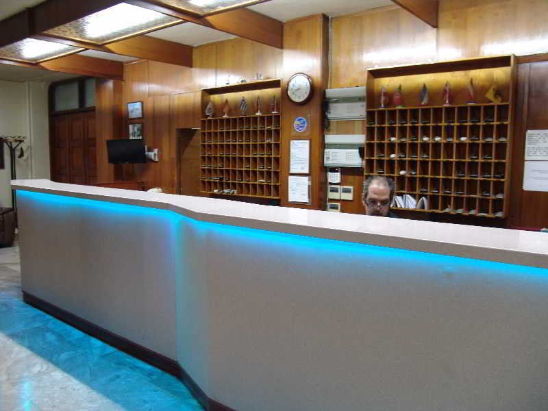 Cosmos Hotel