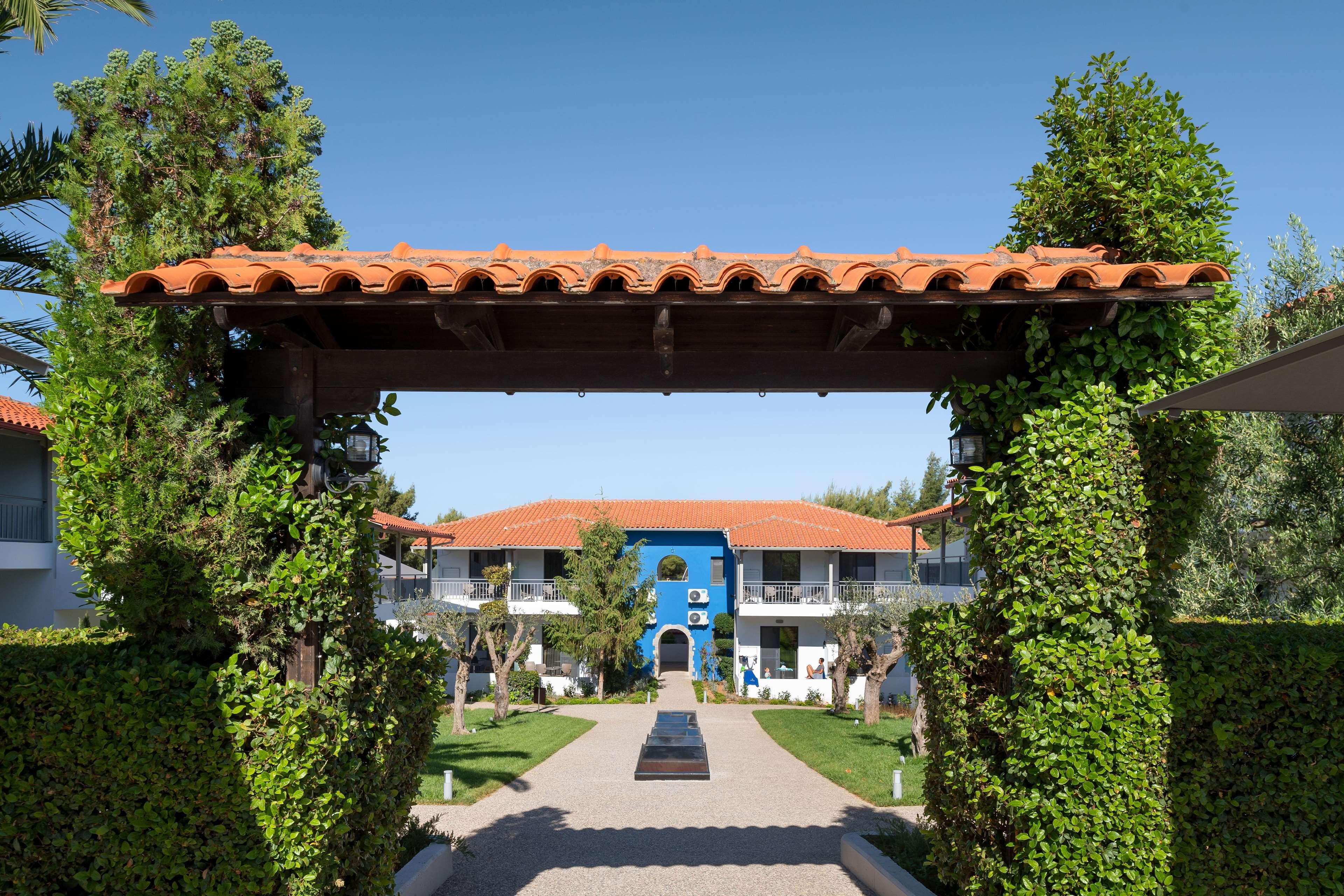 Philoxenia Hotel - фото