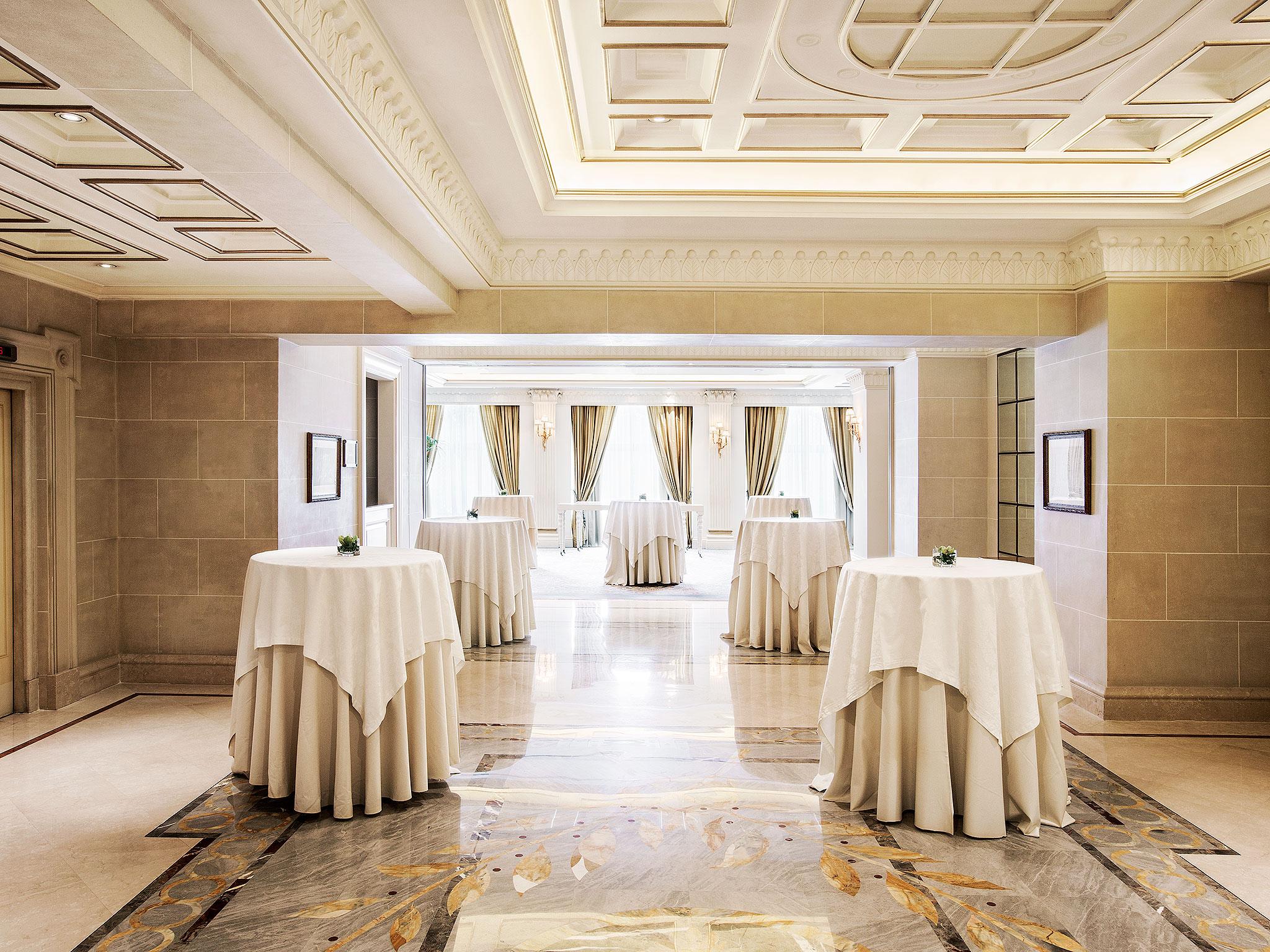 King George A Luxury Collection Hotel - photo