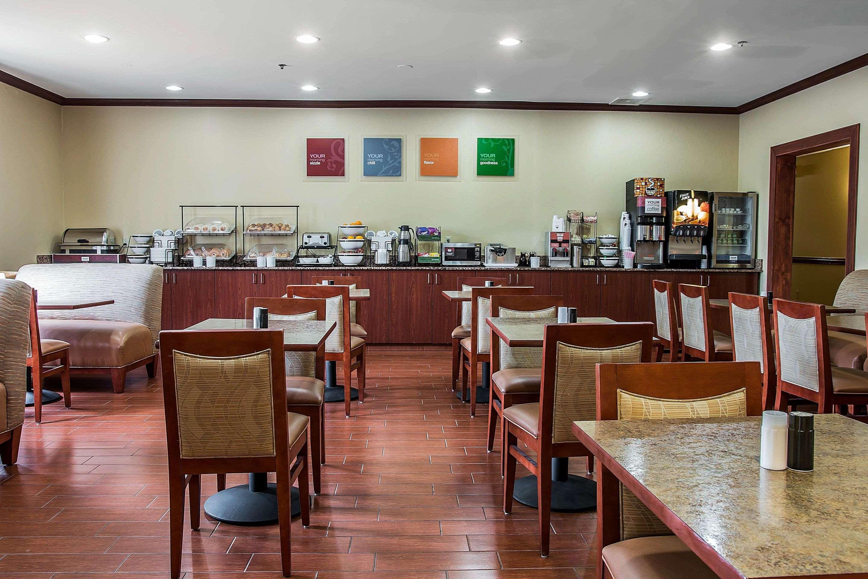 Spark by Hilton Ann Arbor South