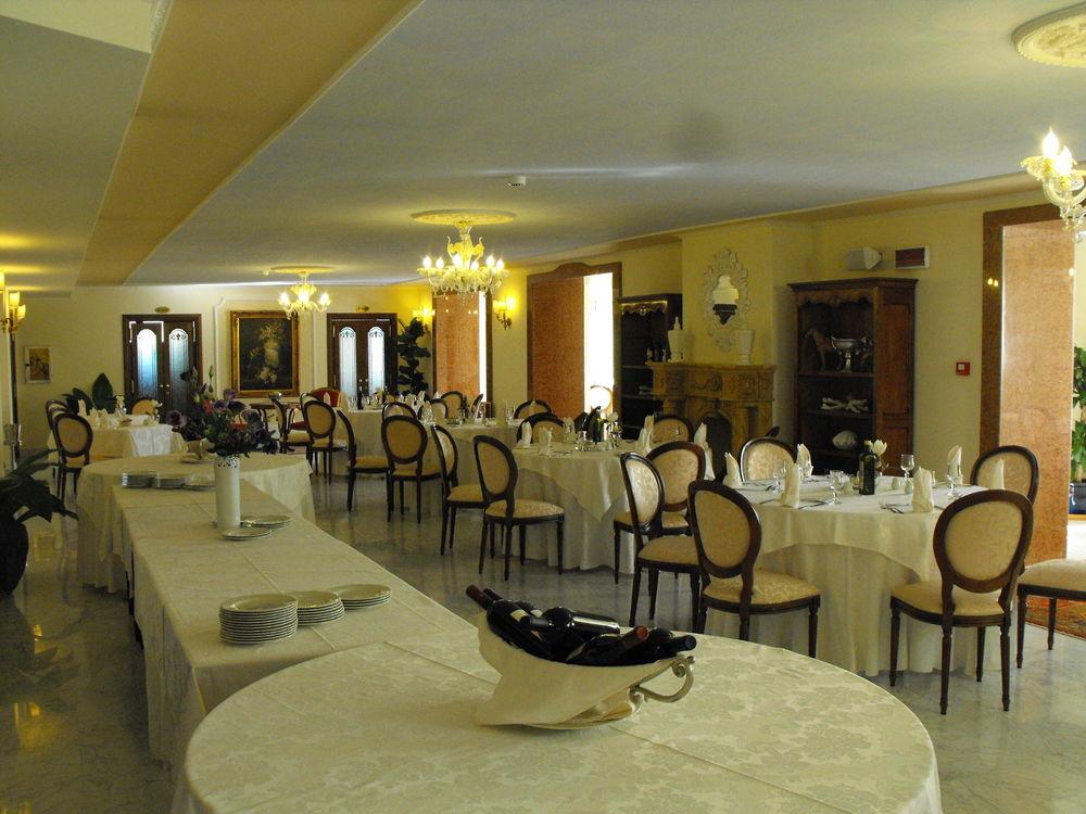 Grand Hotel President