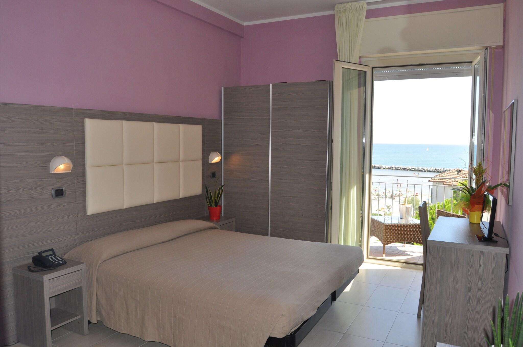 Hotel Playa - photo