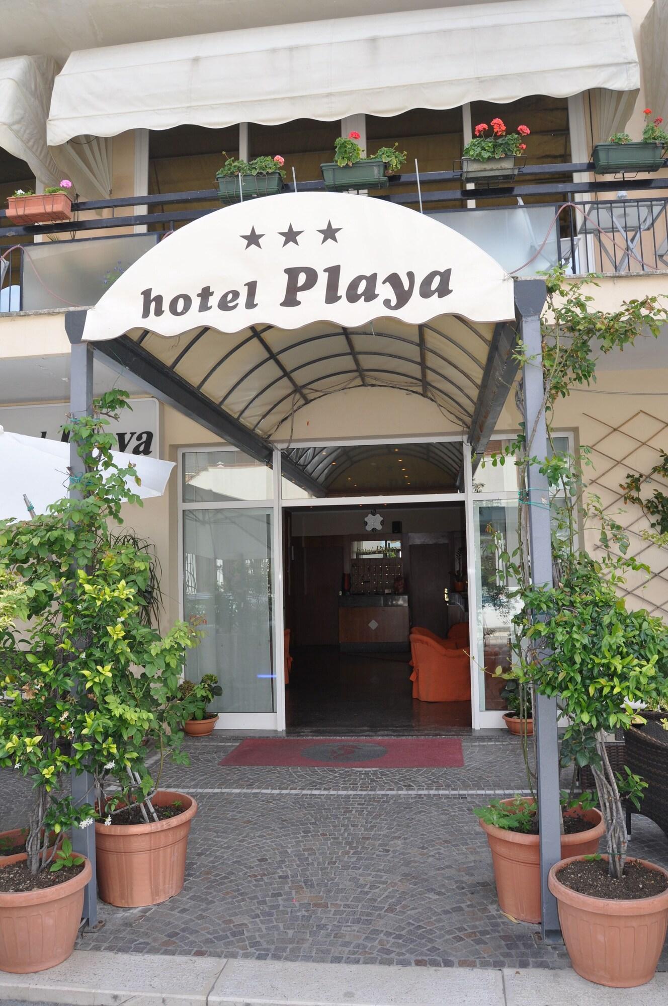 Hotel Playa - photo