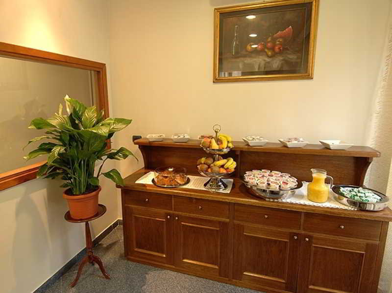 Hotel Ercoli by null