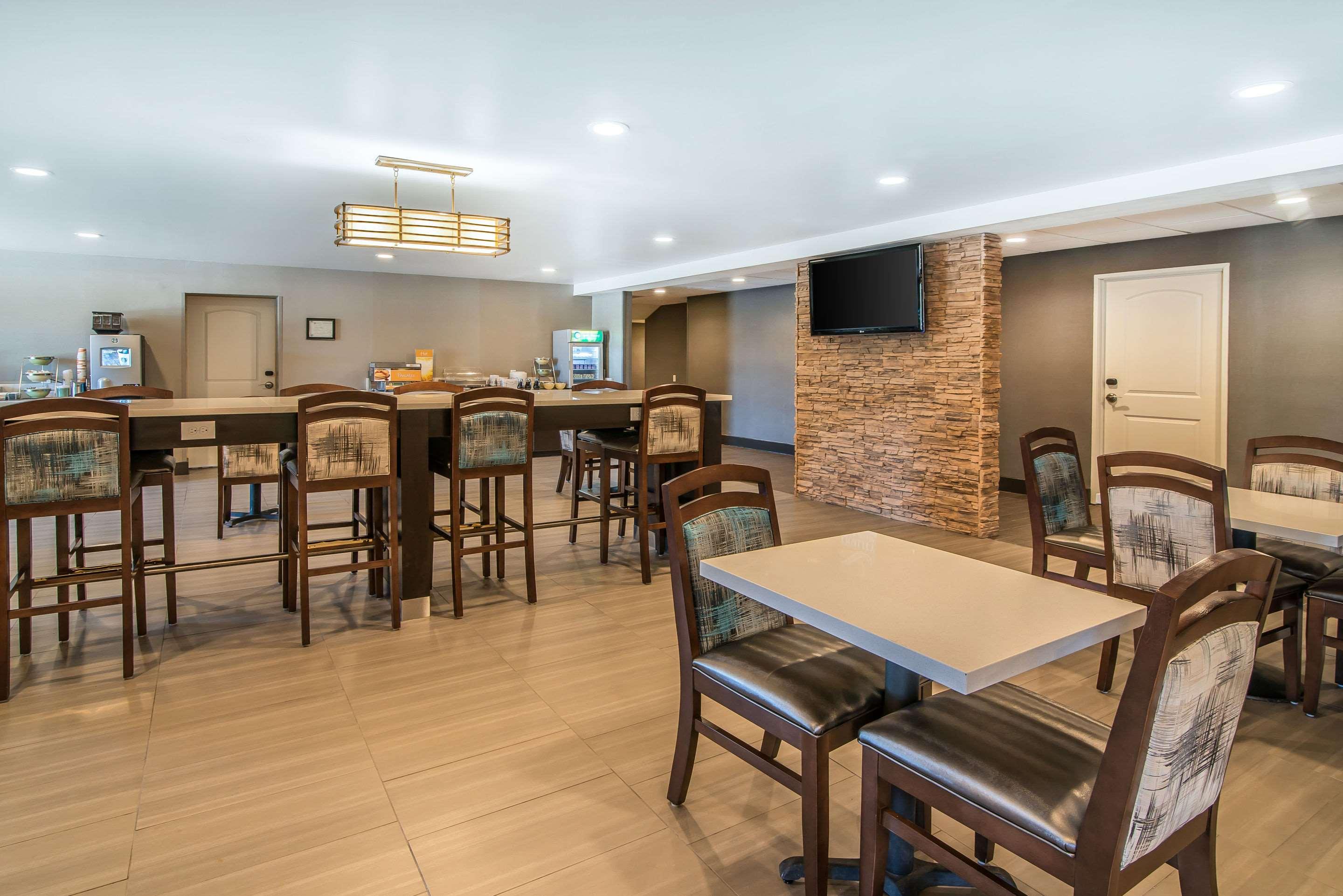 Elevate Hotel at Sierra Blanca Ruidoso, Ascend
