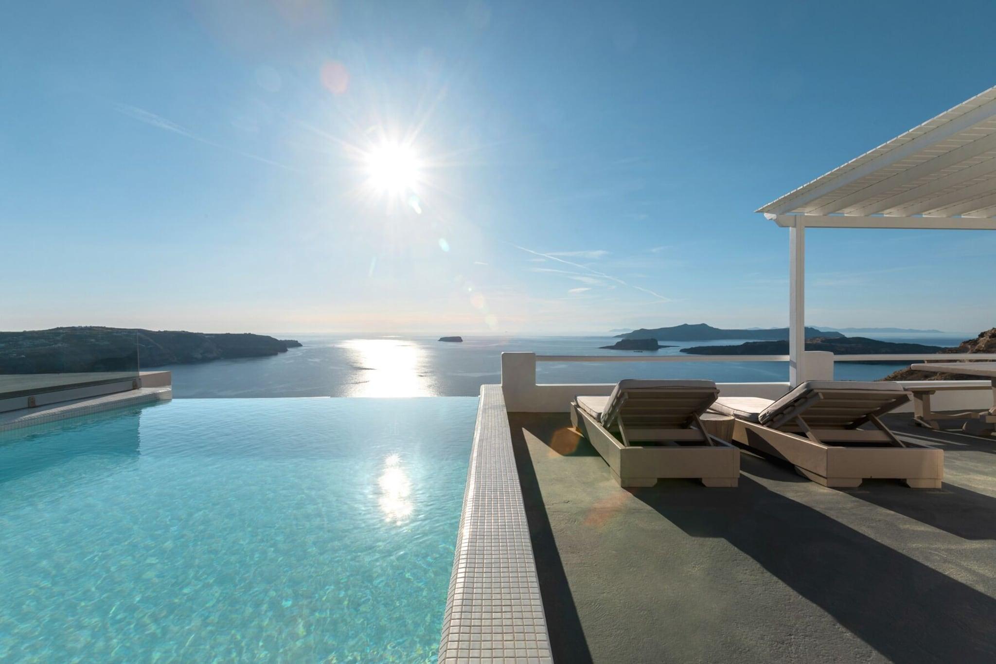 Grand View Hotel