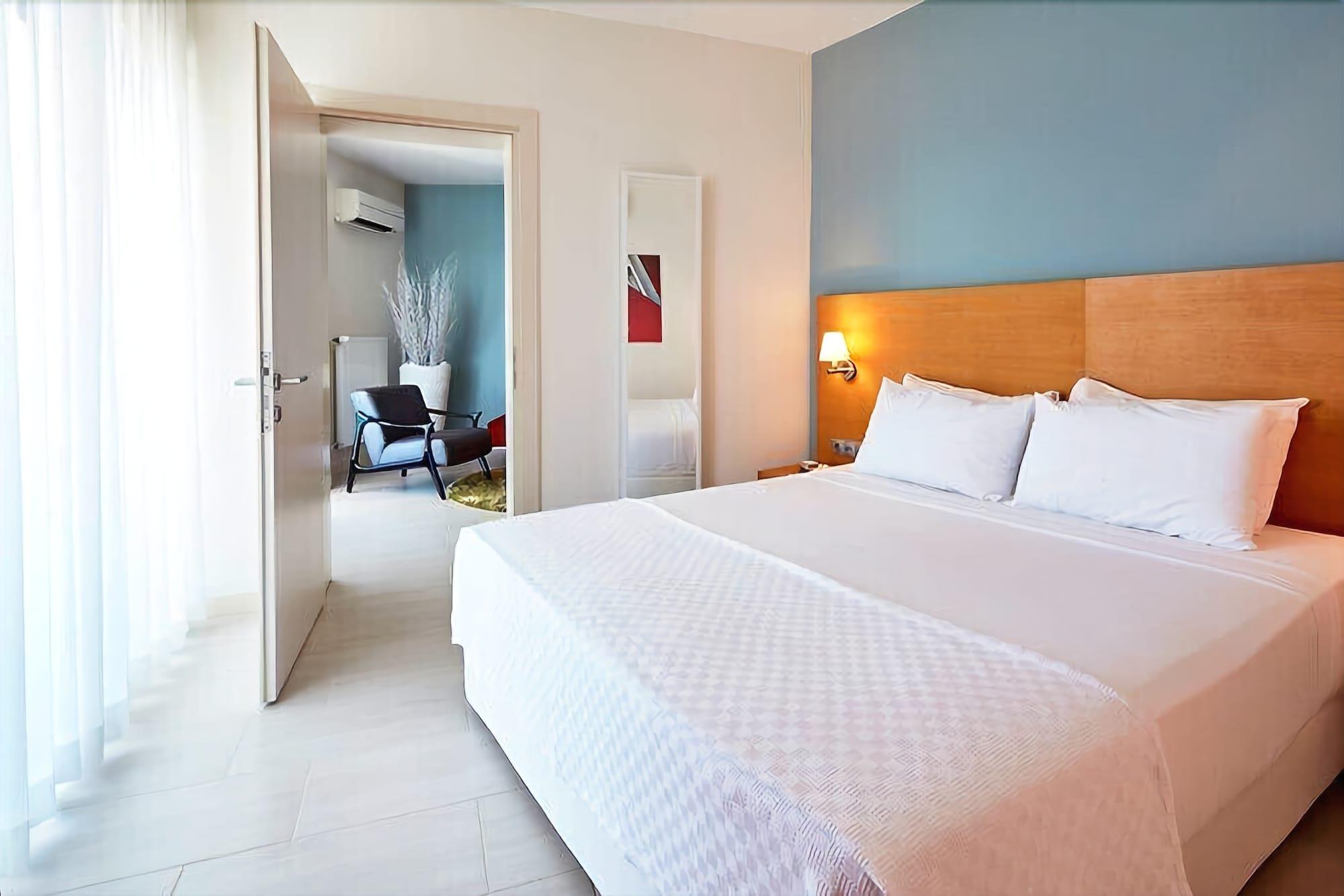 Med-Inn Boutique Hotel by null