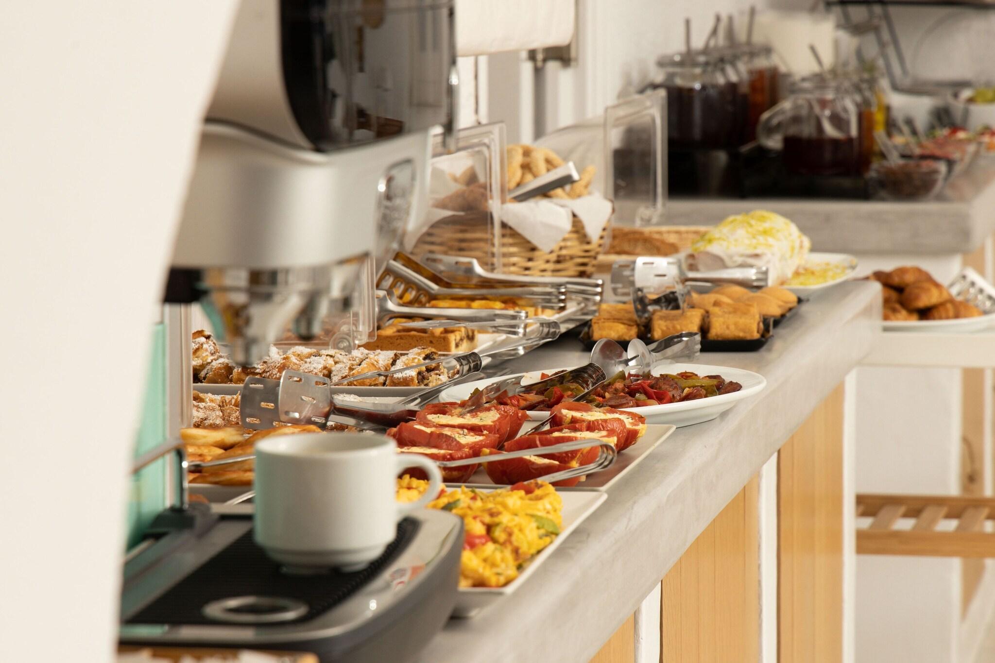 HOTEL GALINI Ξενοδοχείο by null