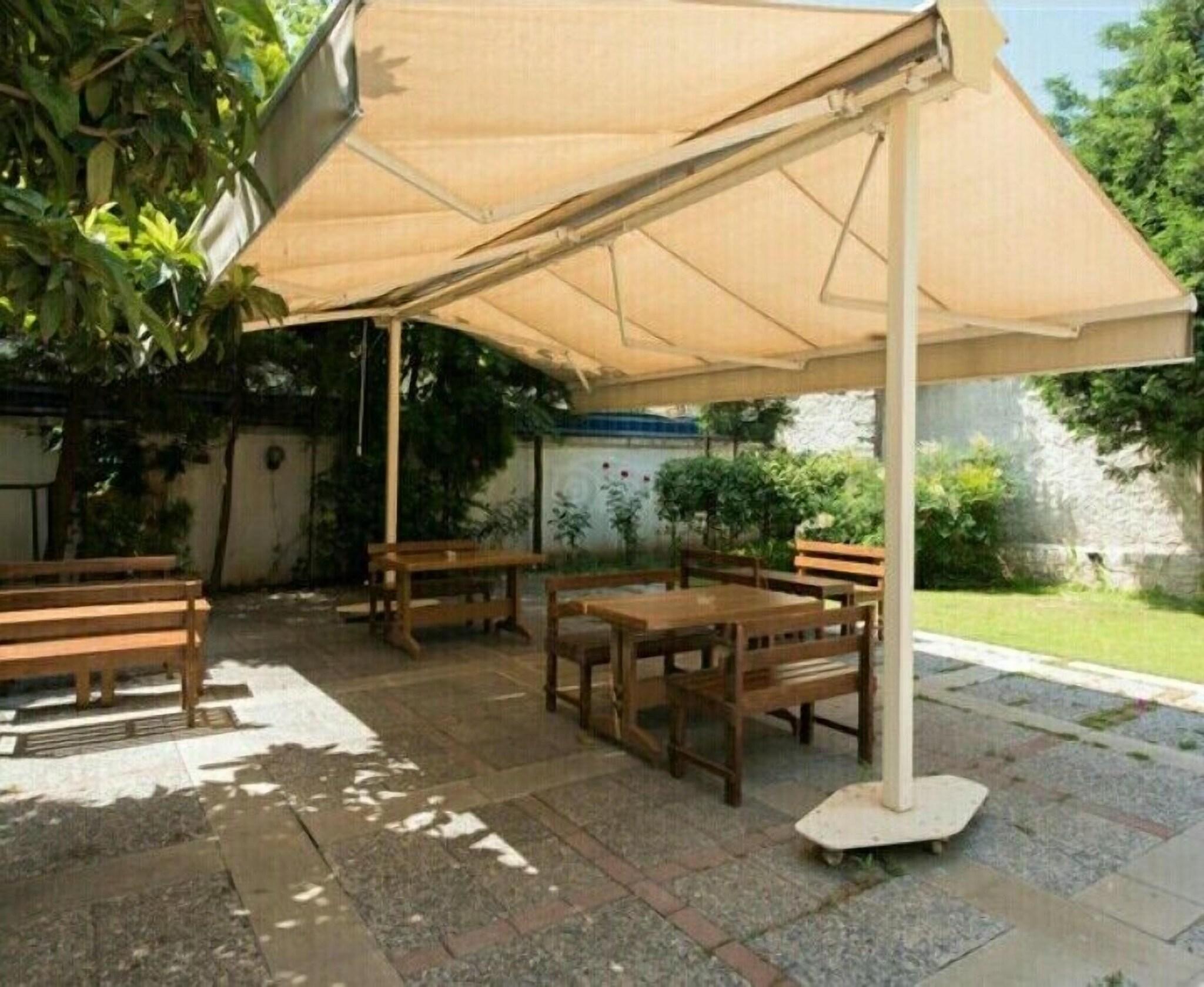 Hotel Baylan by null