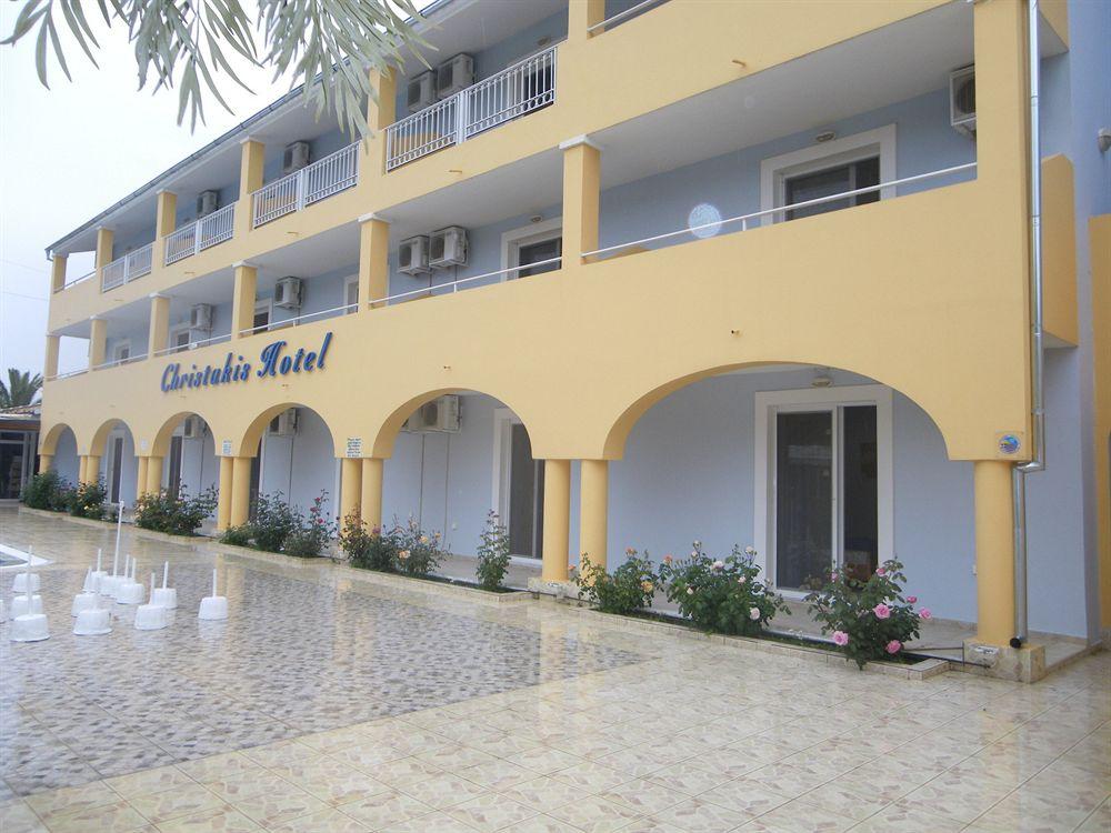 Christakis Hotel - photo
