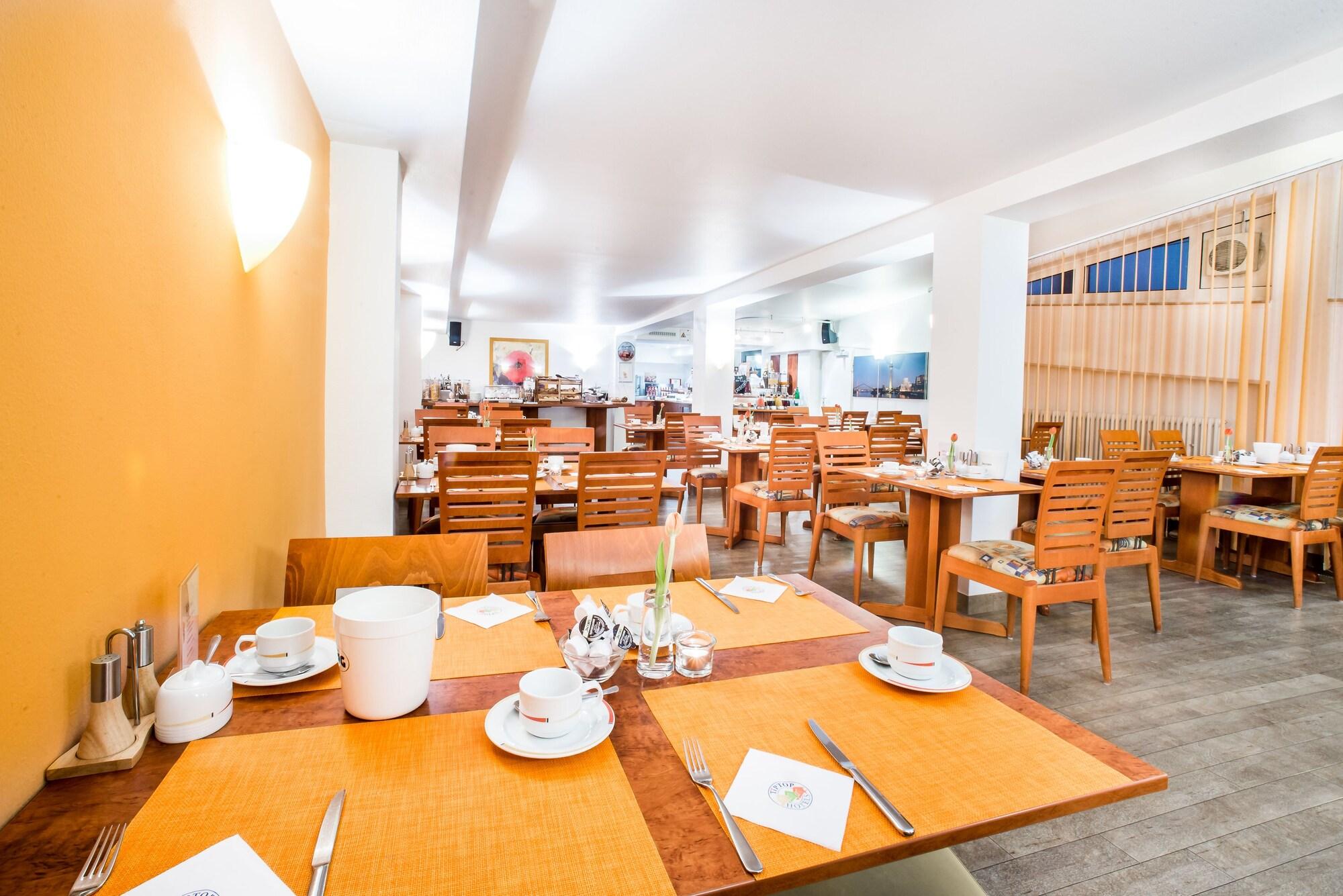 Hotel National