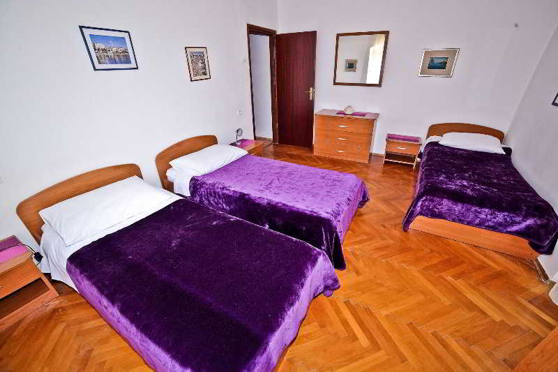 Garden Apartment Hotel - фото