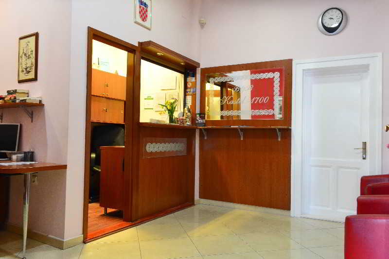 B&B Kastel 1700 - фото