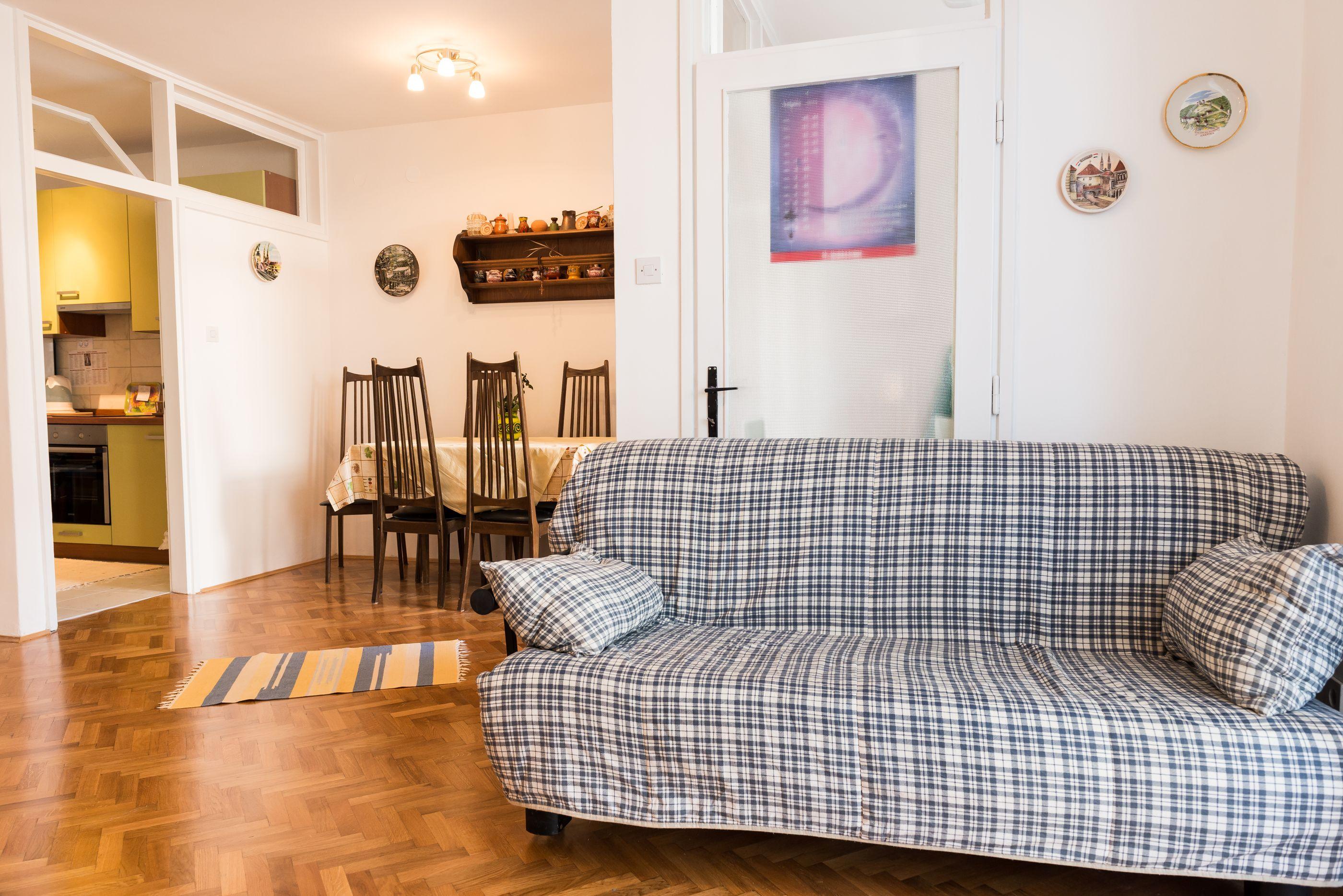 Apartments Mare