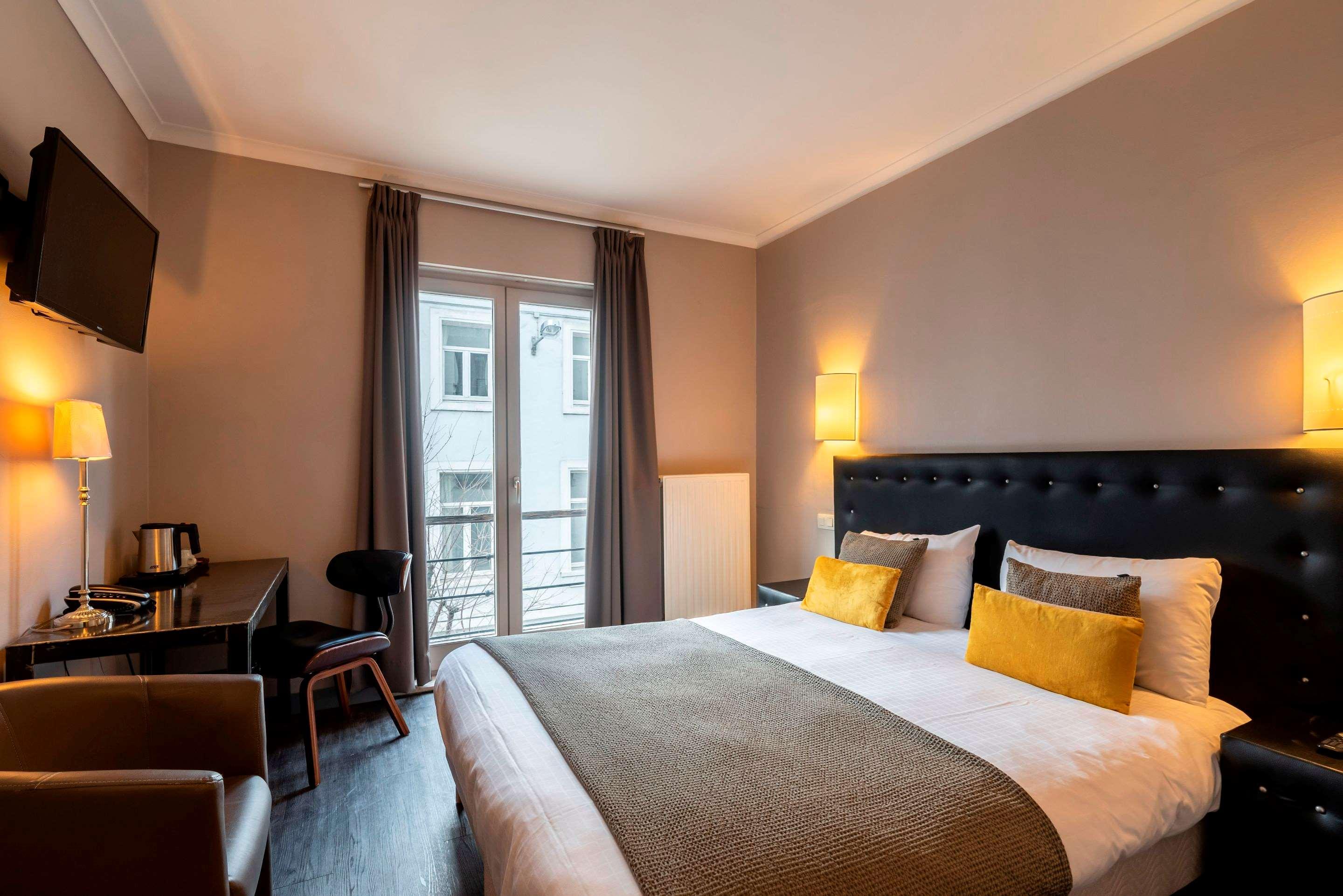 Beverly Hills by null