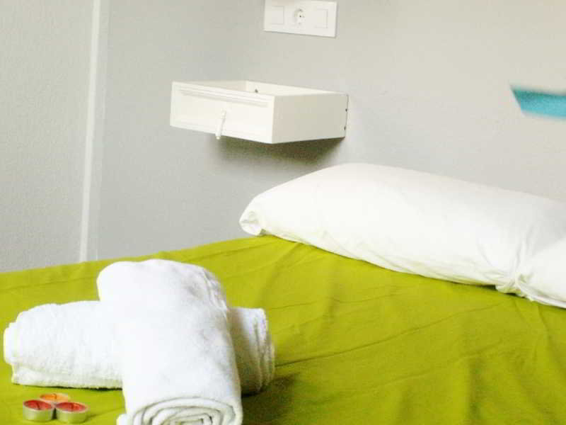 Oasis Backpackers Hostel Toledo by null